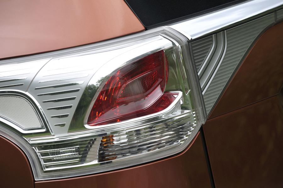  Mitsubishi Outlander 2012 года  (фото 44 из 89)